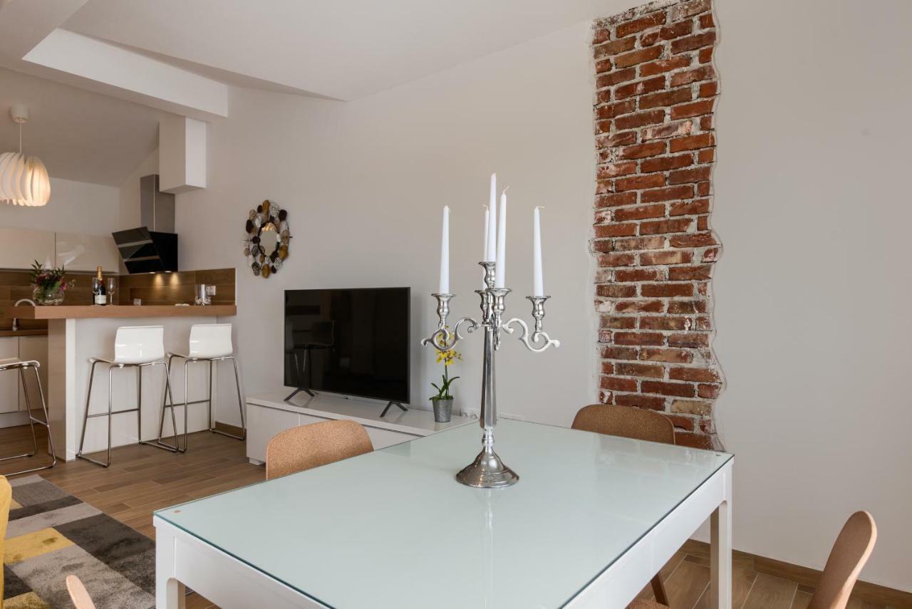 Apartments Dream In Arena 2 Pula Center Free Parking Exterior foto